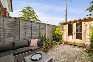 Photo 11- click for photo gallery